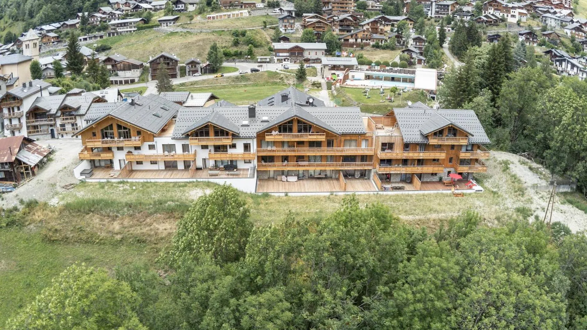 Appartement Cosy 4-6 Pers. Avec Balcon, Parking Et Wifi - Champagny-En-Vanoise - Fr-1-638-12 La Plagne 0*,  Francie