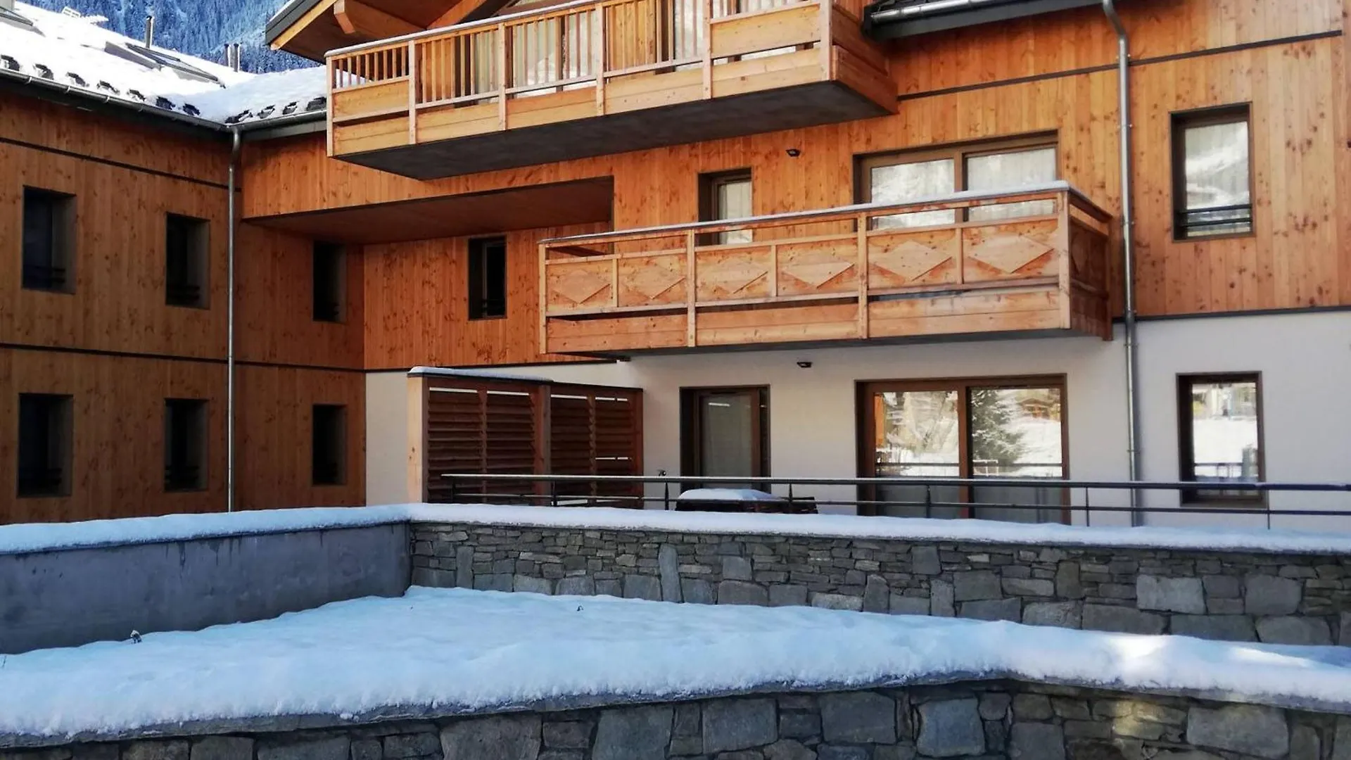 Apartment Appartement Cosy 4-6 Pers. Avec Balcon, Parking Et Wifi - Champagny-En-Vanoise - Fr-1-638-12 La Plagne