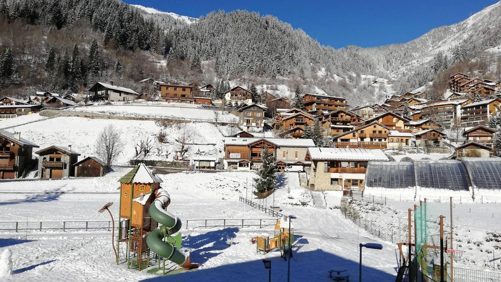 Appartement Cosy 4-6 Pers. Avec Balcon, Parking Et Wifi - Champagny-En-Vanoise - Fr-1-638-12 La Plagne France
