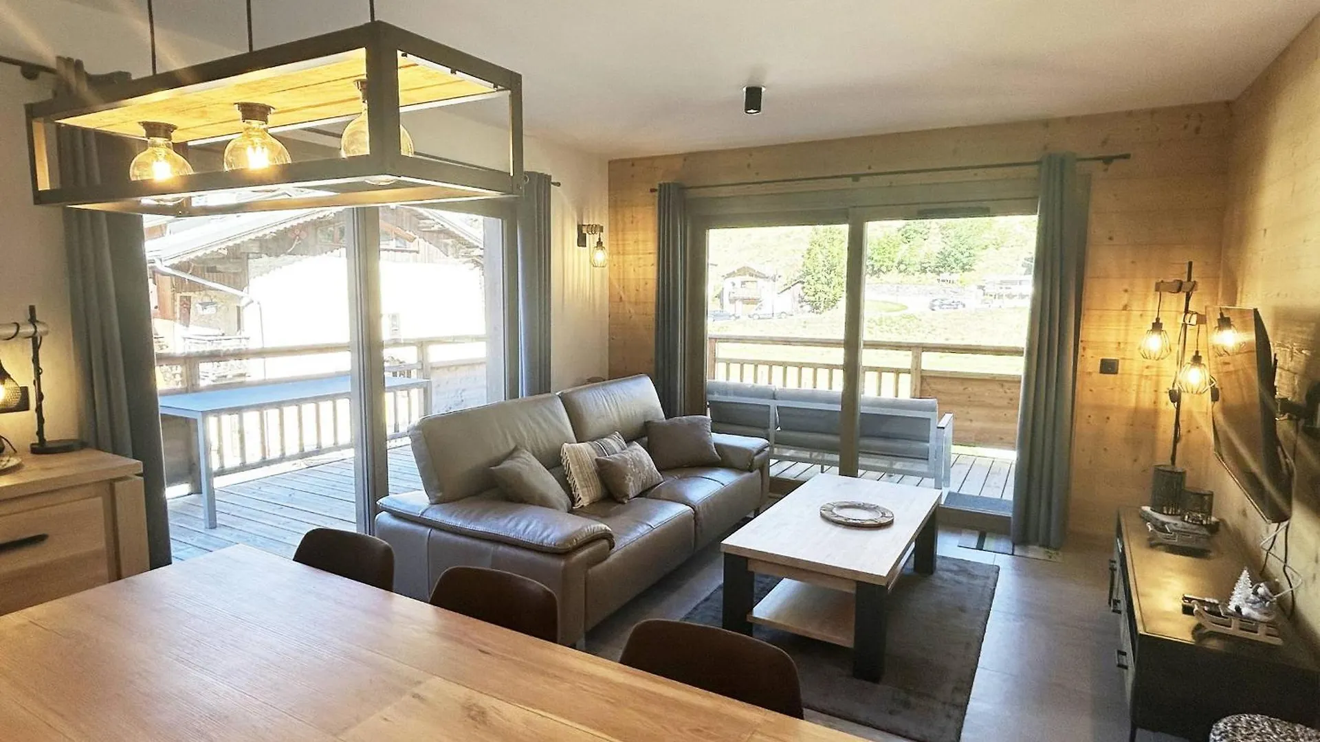 Appartement Cosy 4-6 Pers. Avec Balcon, Parking Et Wifi - Champagny-En-Vanoise - Fr-1-638-12 La Plagne Apartmán