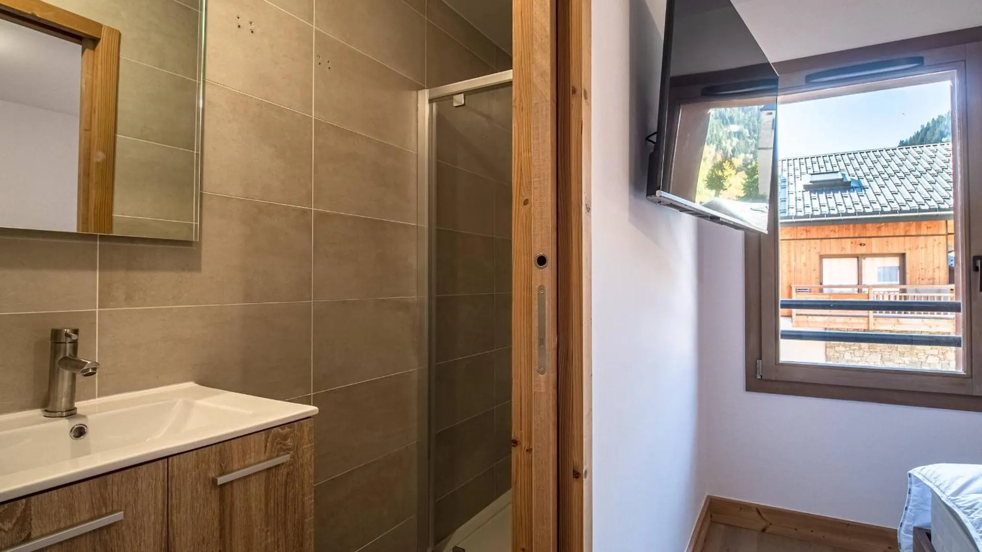 Apartment Appartement Cosy 4-6 Pers. Avec Balcon, Parking Et Wifi - Champagny-En-Vanoise - Fr-1-638-12 La Plagne France