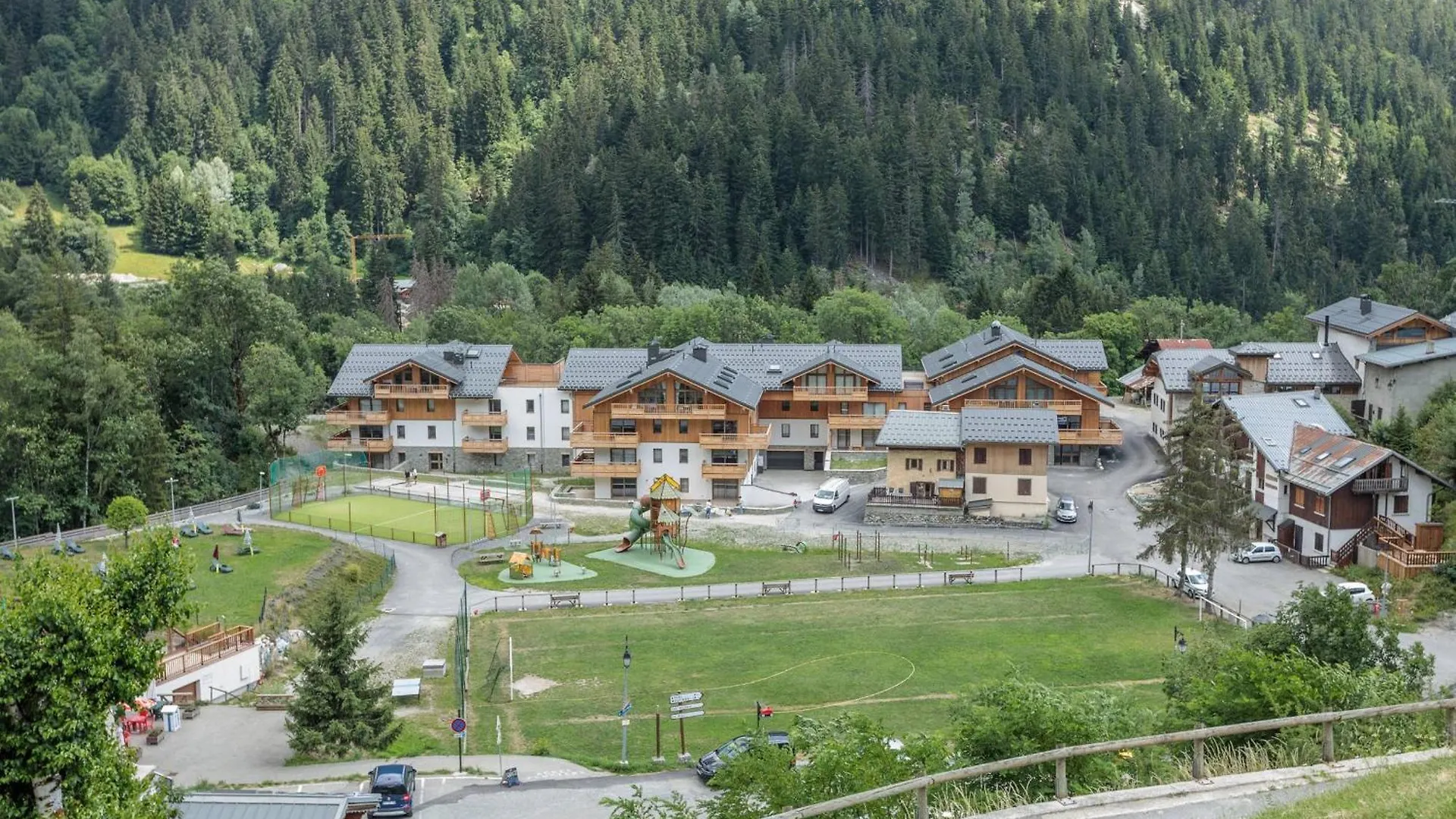 Appartement Cosy 4-6 Pers. Avec Balcon, Parking Et Wifi - Champagny-En-Vanoise - Fr-1-638-12 La Plagne Francie